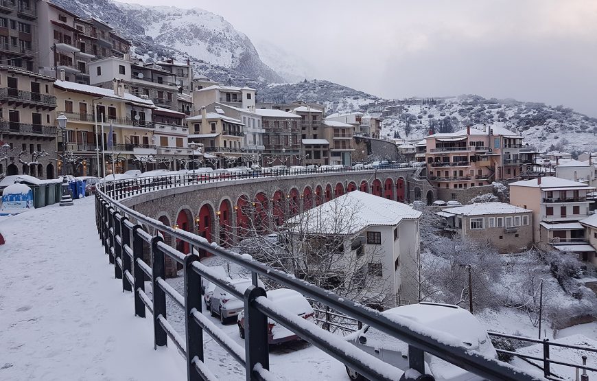 Εκδρομή στην Αράχωβα  και Χιονοδρομικό Παρνασσού